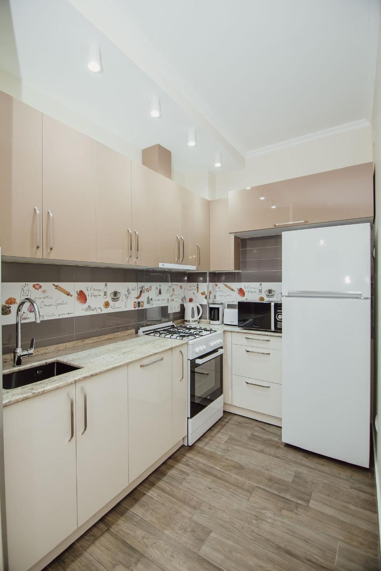 Ekaterine'S Apartments Μπατούμι Εξωτερικό φωτογραφία